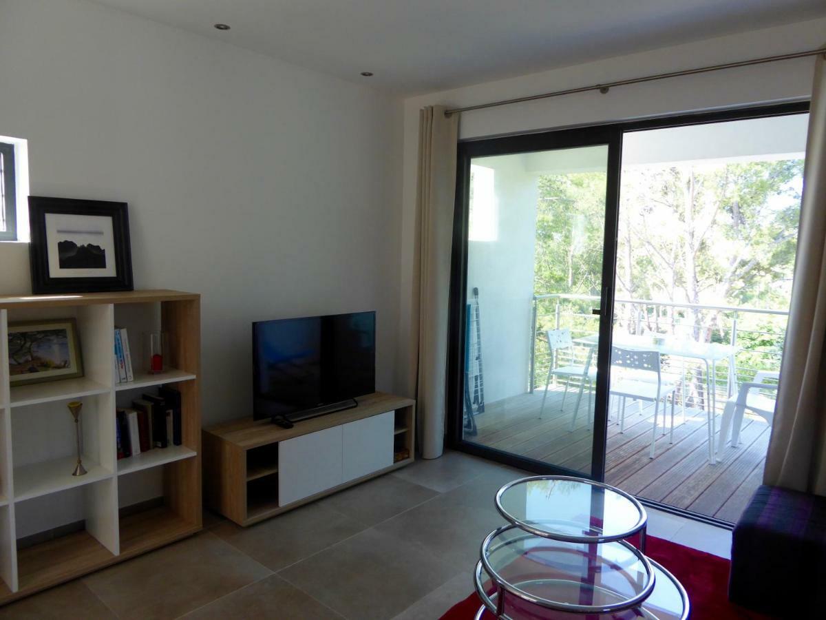 Villa Lucienne Bandol , T2 4 Etoiles Avec Garage, Dans Les Calanques Exteriér fotografie